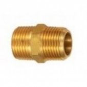 Штуцер латунный с наружными резьбами 3/8" X 1/4" (конус)