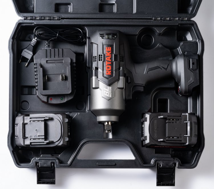 Гайковерт аккумуляторный RC8804 Гайковерт аккумуляторный RC8804