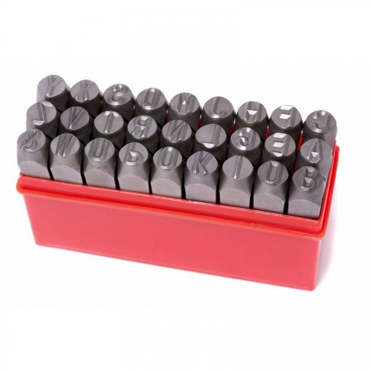 Набор штампов буквенных 3мм, 27пр., в пластиковом футляре