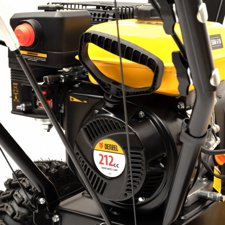 Бензиновая снегоуборочная машина SBM 610, 212cc, ручной старт, фара// Denzel