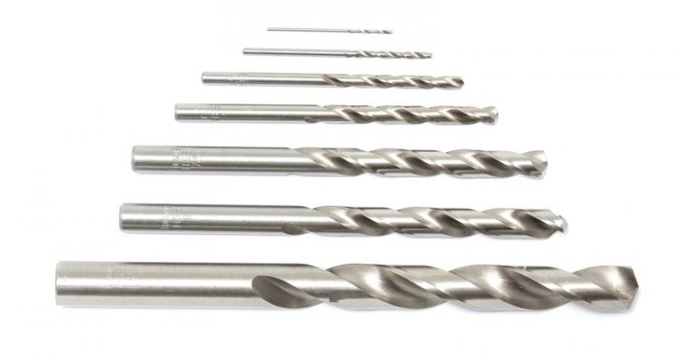 Сверло по металлу 5.5мм HSS+Co (10шт), в пластиковом футляре Сверло по металлу 5.5мм HSS+Co (10шт), в пластиковом футляре