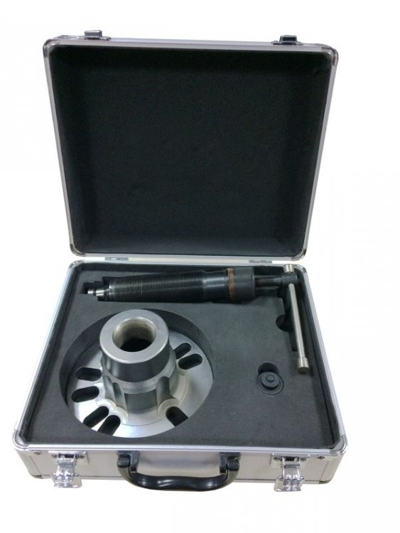 Съемник ступицы гидравлический, 3пр. в  кейсе