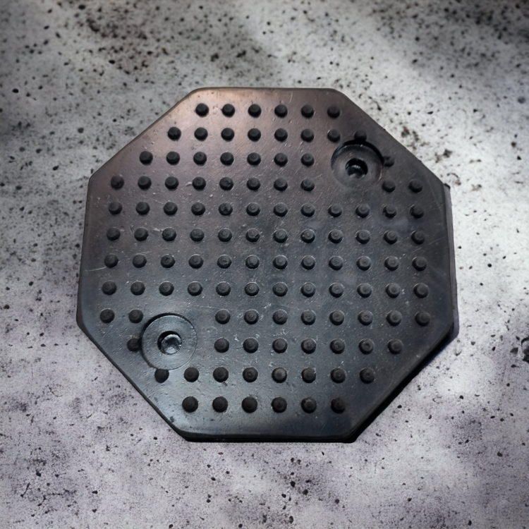 накладка резиновая для подъемников Т-4, AE&T, PEAK, AMGO, Avik, Fagihi, Nordberg