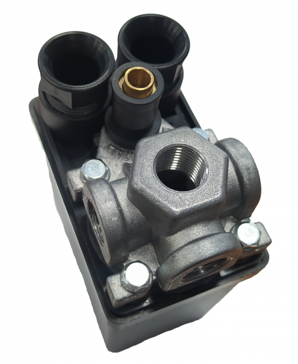 D150/2 Пусковое реле компрессора 1-фазн до 4 кВт 6-8 бар. Прессостат NE-MA (Италия)