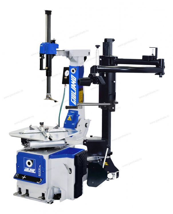Giuliano S228 PRO Профессиональный двухскоростной шиномонтажный станок с вынесенной педалью отжима и третьей рукой с тремя инструментами Giuliano S228 PRO Профессиональный двухскоростной шиномонтажный станок с вынесенной педалью отжима и третьей рукой с тремя инструментами