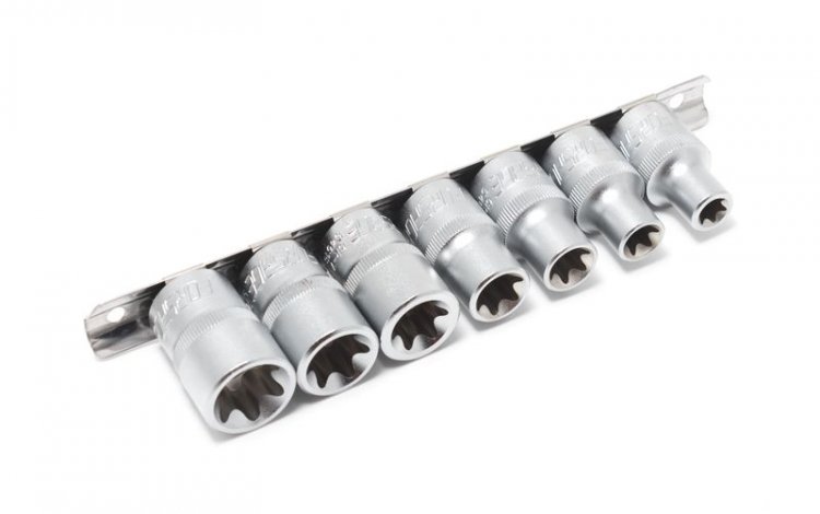 Набор головок Е-профиль 7пр. 1/2" (E10,E12,E14,E16,E18,E20,E22), на планке Набор головок Е-профиль 7пр. 1/2" (E10,E12,E14,E16,E18,E20,E22), на планке