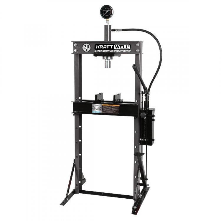 Пресс 20 т. с ручным и ножным приводом Пресс 20 т. с ручным и ножным приводом