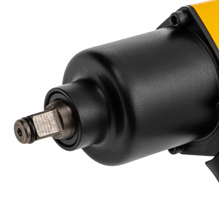 Ударный пневмогайковерт IW860+набор головок, 1/2", 7000 об/мин, 868 Нм// Denzel