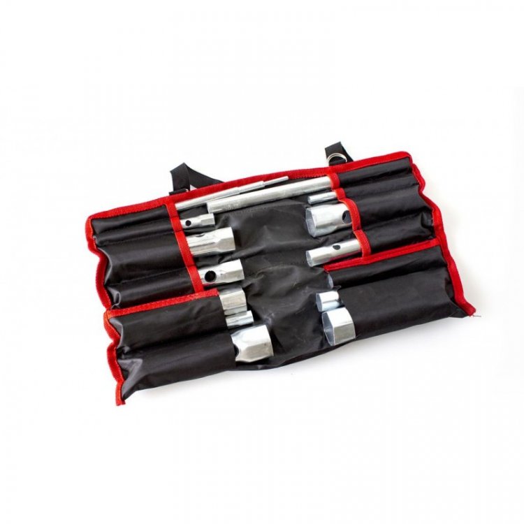 Набор ключей торцевых трубчатых  12 пр ( 6х7,8х10,10х11,12х13,14х14,16х17,18х19,20х22,21х23,,24х27,27х30,30х32),на полотне