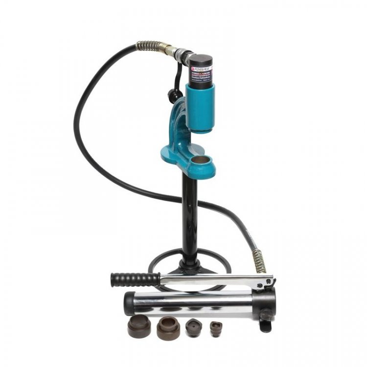 Дырокол гидравлический с насосом 5т(Ø35,36мм; сталь нерж.-1мм; медь/алюм.-2мм), в кейсе Дырокол гидравлический с насосом 5т(Ø35,36мм; сталь нерж.-1мм; медь/алюм.-2мм), в кейсе