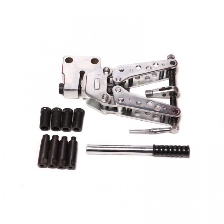 Дырокол механический(11, 13, 17, 19, 21мм- мягкая сталь), в кейсе Дырокол механический(11, 13, 17, 19, 21мм- мягкая сталь), в кейсе