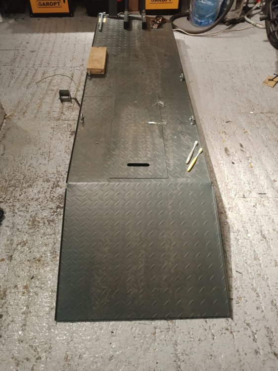 Подъемник гидравлический для мотоциклов г/п 450 кг, модель T61008, арт. HL-0.54 HZ Подъемник гидравлический для мотоциклов г/п 450 кг, модель T61008, арт. HL-0.54 HZ