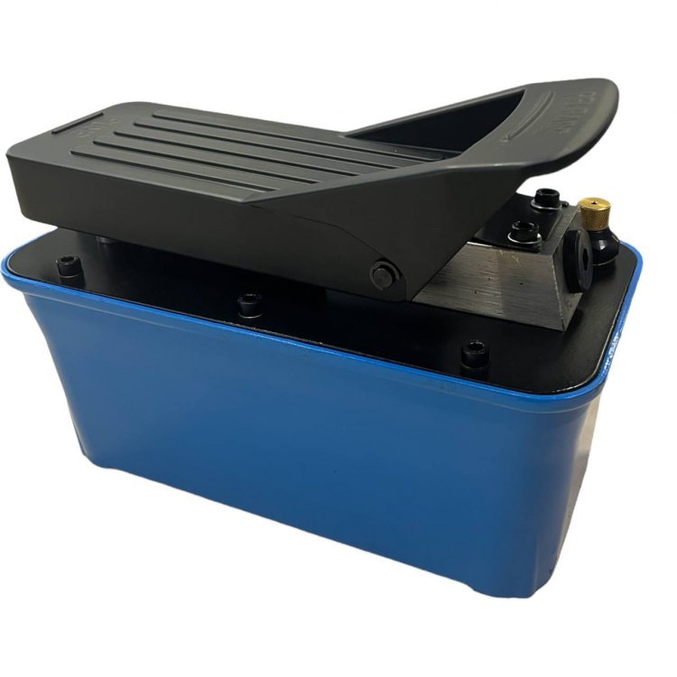 Насос пневмогидравлический 1,6л, модель TAP16, арт. № HZ 03.2.3.003J Объем 1,6л" HOREX Насос пневмогидравлический 1,6л, модель TAP16, арт. № HZ 03.2.3.003J Объем 1,6л" HOREX