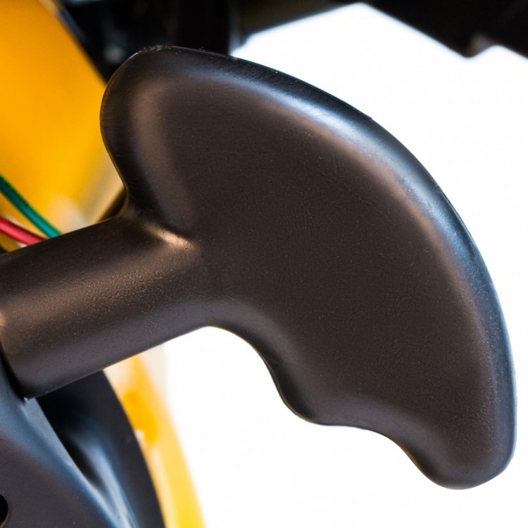 Генератор бензиновый PS-80E-3, 6,6 кВт, 400В, 25л, электростартер// Denzel Генератор бензиновый PS-80E-3, 6,6 кВт, 400В, 25л, электростартер// Denzel